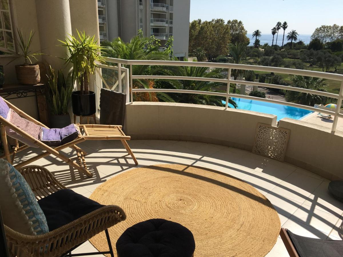 Appartement Tout Confort Vue Mer Antibes Buitenkant foto